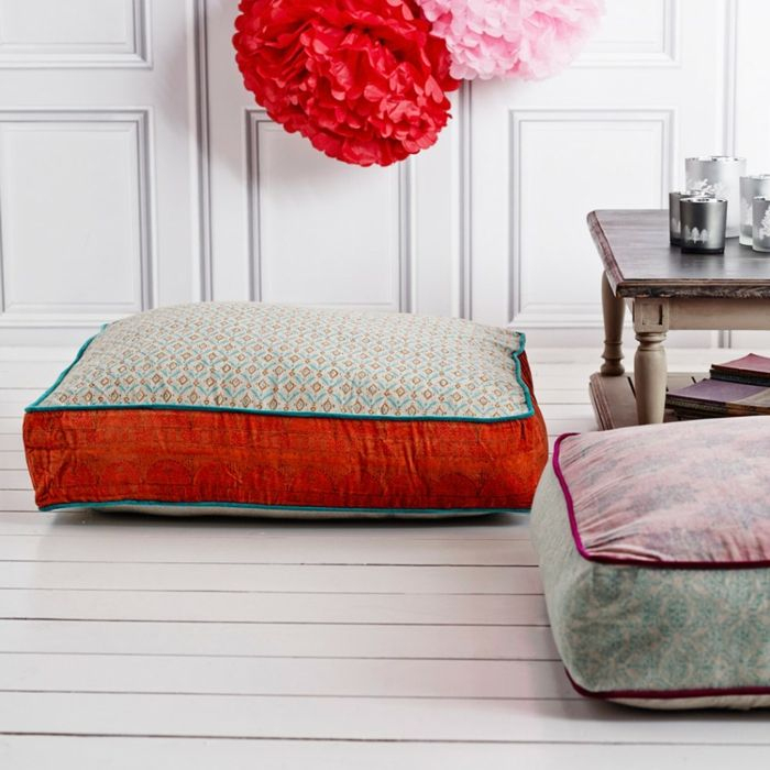 Le Gros Coussin Pour Canapé En 40 Photos! | Gros Coussin ... dedans Gros Coussin Lit