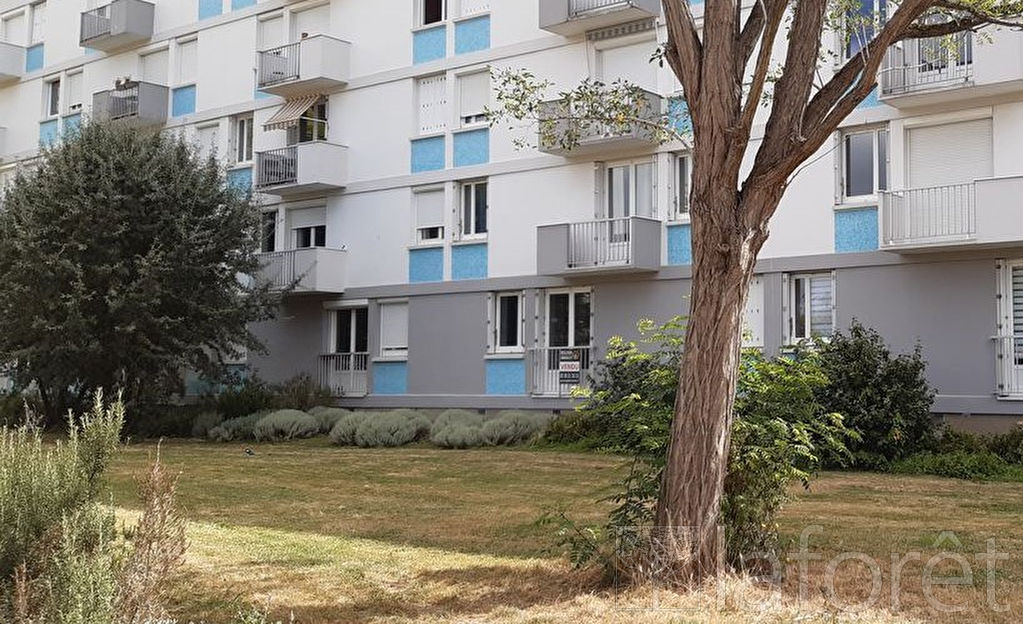 Location Appartement Rennes - 4 Pièce(S) - 71 M² - 1 275 ... dedans Location Meublé Rennes