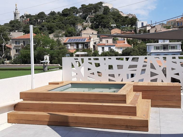 Marseille 7Ème, Mini Piscine En Bois Sur Toit Terrasse ... dedans Toit Terrasse Marseille