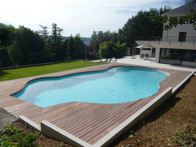 Menuiserie Bourcy | Plage De Piscine En Bois tout Plage Piscine Bois