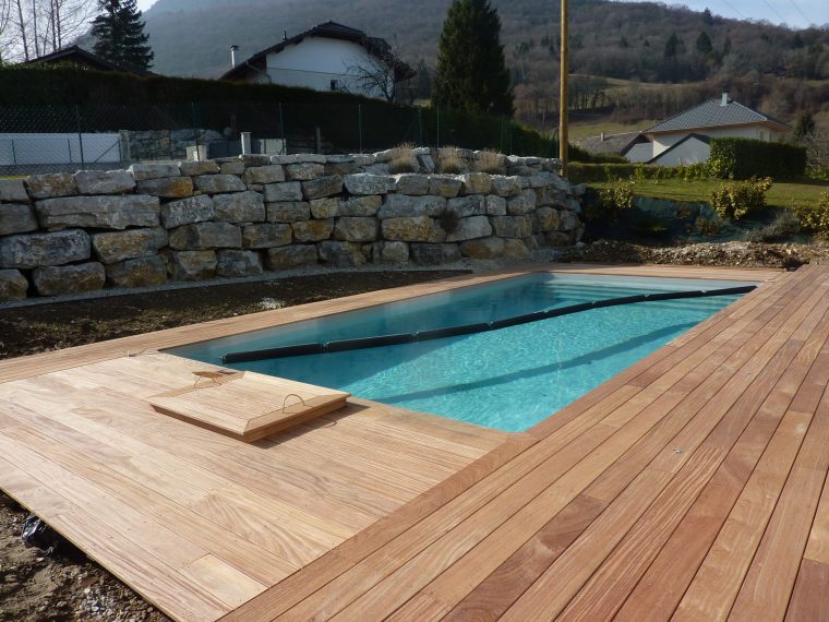 Quelle Essence De Bois Pour Mon Tour De Piscine avec Quel Bois Pour Une Terrasse