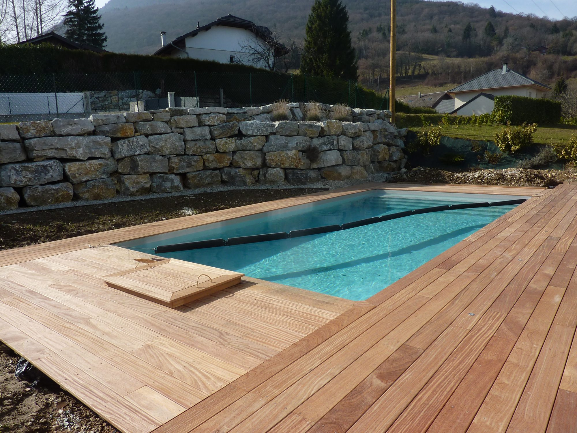 Quelle Essence De Bois Pour Mon Tour De Piscine avec Quel Bois Pour Une Terrasse