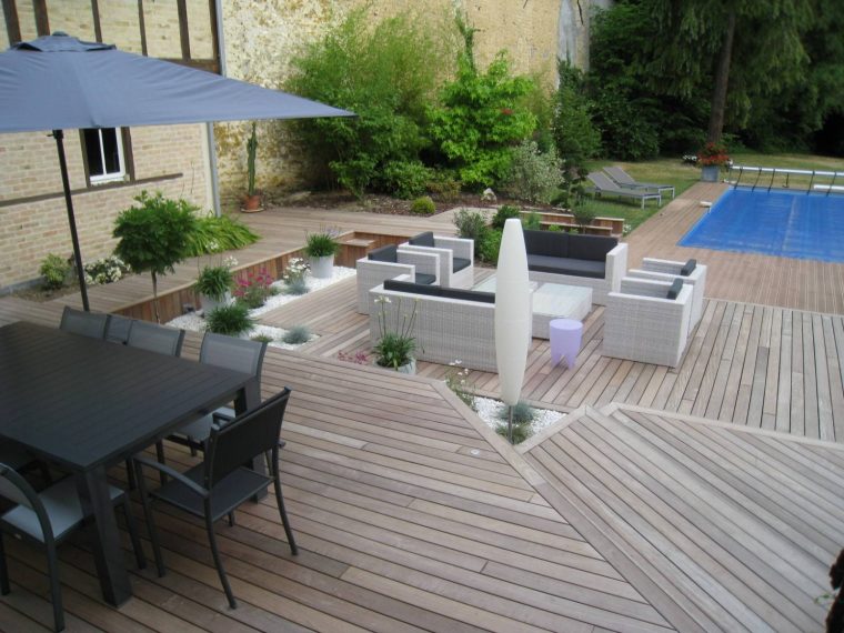 Réaliser Une Terrasse Avec Des Bois Certifiés Dans Les ... dedans Realiser Une Terrasse En Bois