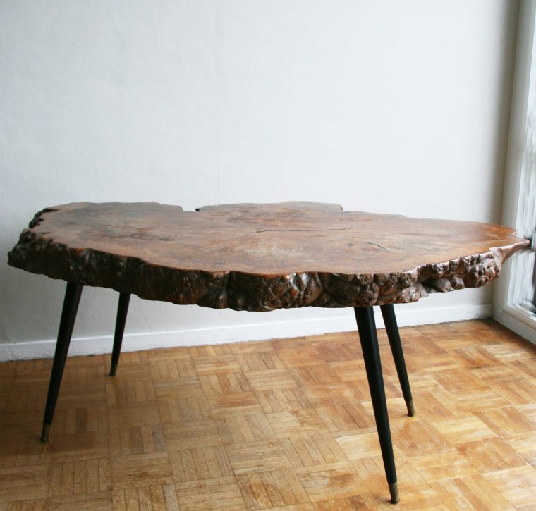 Table Basse En Orme Massif Brut - 1960 - Design Market concernant Table En Bois Brut