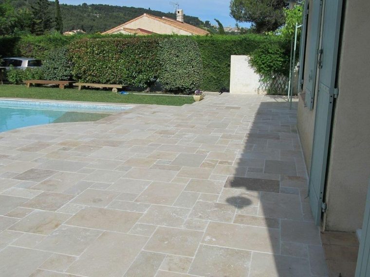 Travertin | Bronzini | Bigmat France encequiconcerne Carrelage Travertin Exterieur