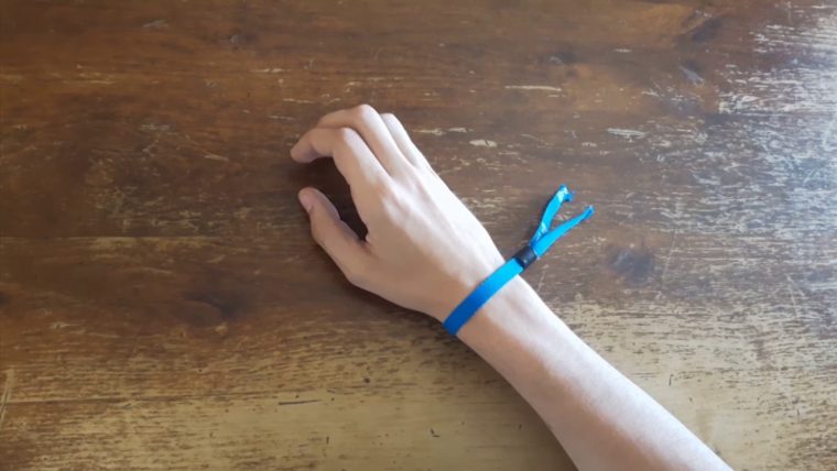 comment retirer un bracelet de festival