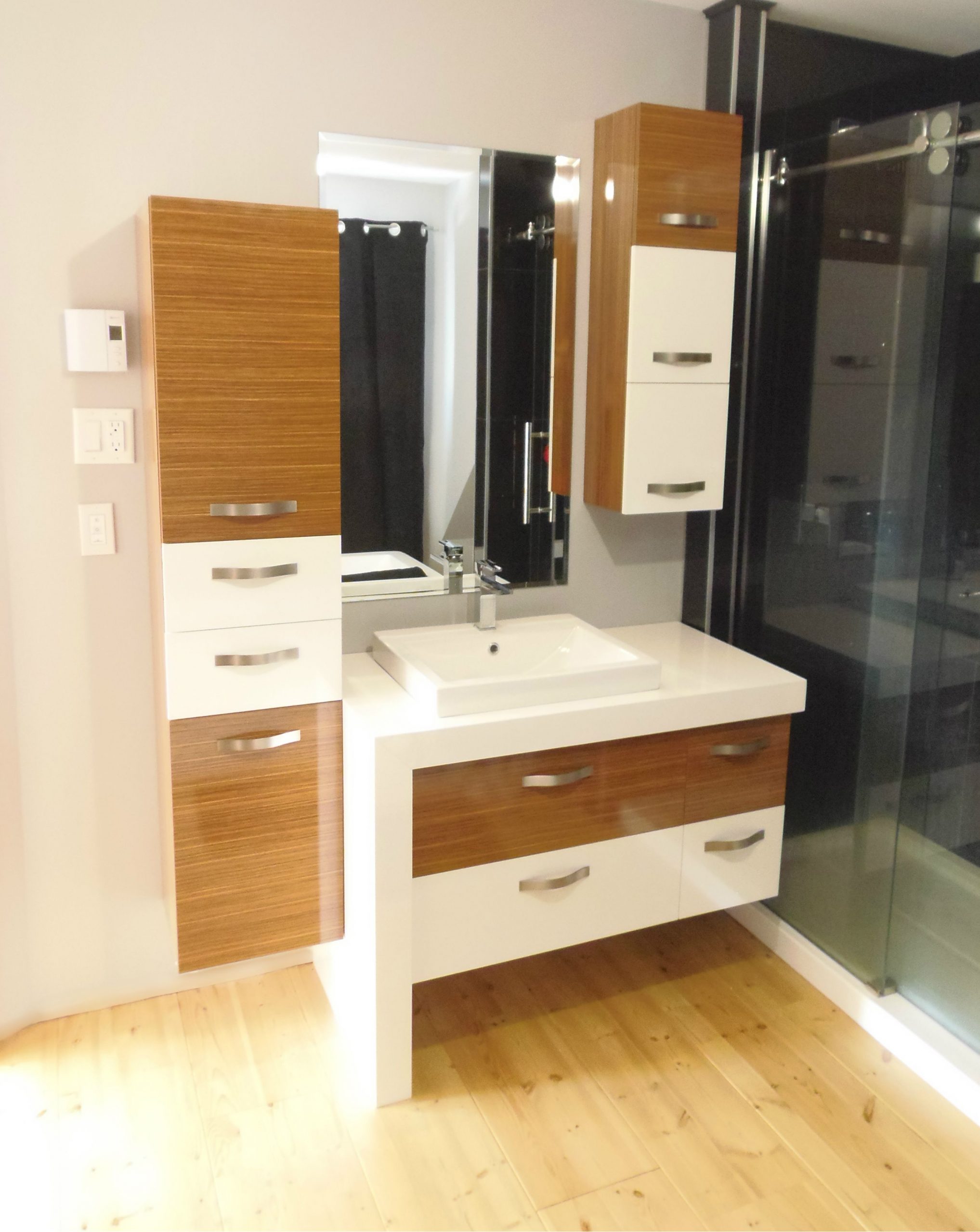Salle De Bain Moderne | Interior Design Dining Room, Bathroom Cabinets ... concernant Lavabo Salle De Bain Moderne Usage