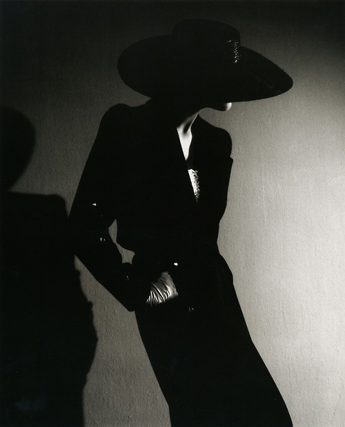 Annie's Fashion Break: Horst P. Horst photos